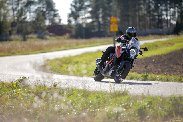 KTM 1290 Super Duke GT – Supersport-tourer