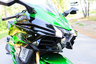 Kawasaki H2 SX SE – Peto tuulipuvussa