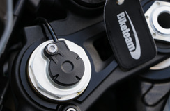 BMW S1000RR – Astetta ratakireämpään suuntaan