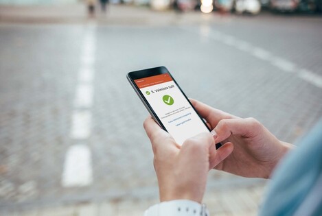 Vähän fiksumpaa motokauppaa - uudella palvelulla ajoneuvo vaihtaa omistajaa turvallisesti ja sujuvasti