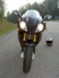 Aprilia RSV 1000 Factory - Italian stallion