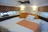 Grandezzan lippulaiva on edustava flybridge-vene