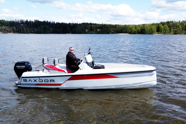 Saxdor 200 Sport - avoveneilyn uusi konsepti