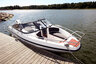 AMT 210 BR - Iso kotimainen Bow Rider huippuluokan ajo-ominaisuuksilla