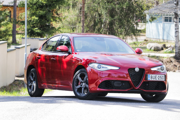 Alfa Romeo Giulia – Tyylitietoisille nautiskelijoille - Nettiauto