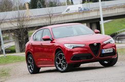 Alfa Romeo Stelvio – Enemmän kuin katumaasturi
