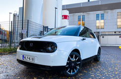 Honda e – Odotettu sähköuutuus