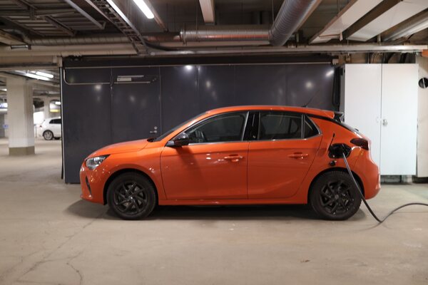 Opel Corsa-e - Sähköinen kaupunkiauto Opel Corsa-e - Sähköinen kaupunkiauto