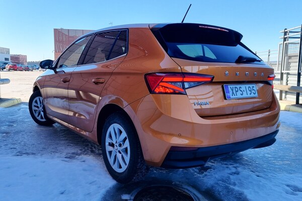 Skoda Fabia - modernia ilmettä ja laatua perinteisin eväin Skoda Fabia - modernia ilmettä ja laatua perinteisin eväin
