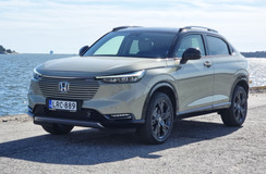 Honda HR-V - hymyilevä hybridi
