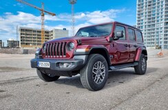 Jeep Wrangler 4xe - Sähköä perinteiseen maastoautoon
