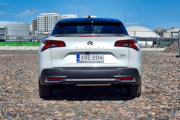 Citroen C5 X - kolme autoa yhdessä? Citroen C5 X - kolme autoa yhdessä?