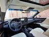 Lexus ES 300h - luksusta kilpailijoita edullisemmin