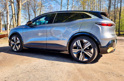 Renault Megane E-Tech - tyyliä, tunnelmaa ja hintaa