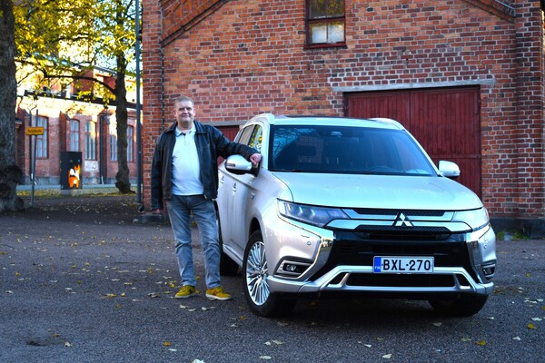 Neliveto-Mitsubishi kuukausihinnalla - ”ei riskejä tai huolta jälleenmyyntiarvosta”