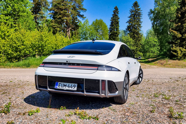 Hyundai Ioniq 6 - sähkösukkula korealaisittain Hyundai Ioniq 6 - sähkösukkula korealaisittain