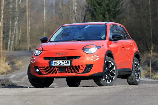 Koeajo: Fiat 600E – Millainen on uusi ”kusiainen”?