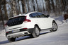 Volvo V40 Cross Country: Katumaasturin elkeitä