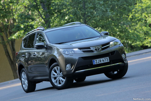 Toyota RAV4: Pioneerin paluu