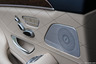 Mercedes-Benz S500L: Loistoristeilijä kuivalla maalla