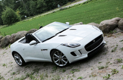 Jaguar F-TYPE: Tehon suloinen sinfonia