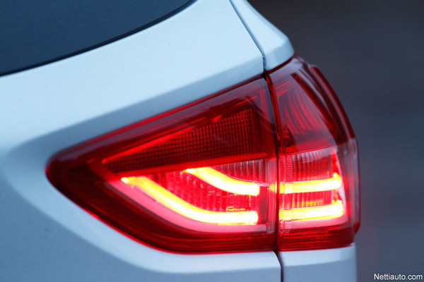 Ford Kuga: Katumaasturin kasvojenkohotus Ford Kuga: Katumaasturin kasvojenkohotus