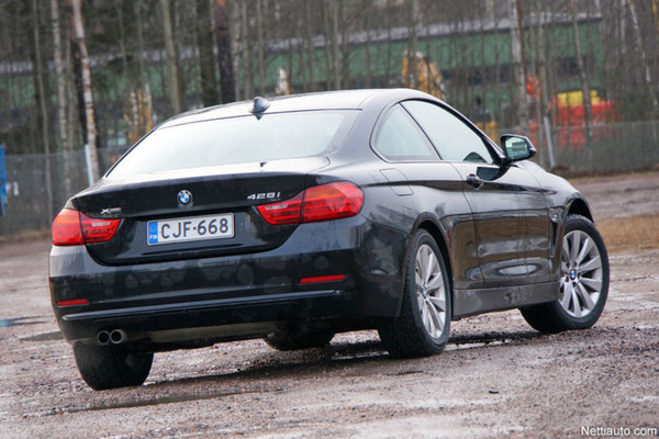 BMW 428i XDrive - Kompaktimpi coupé BMW 428i XDrive - Kompaktimpi coupé