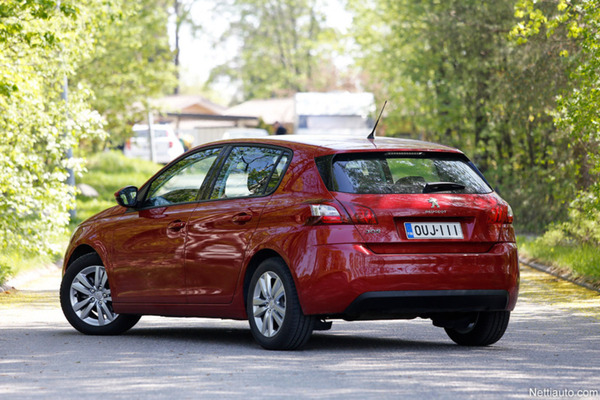 Peugeot 308 – Kovan luokan haastaja Peugeot 308 – Kovan luokan haastaja