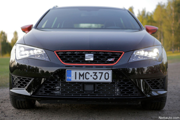 Seat Leon ST Cupra 280 DSG – Perheellisen piiskatykki
