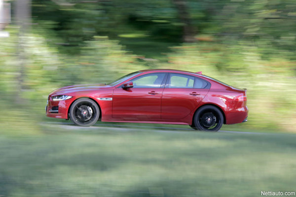 Jaguar XE – Koko kansan kissapeto Jaguar XE – Koko kansan kissapeto