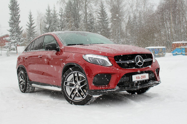 MB GLE 450 AMG Coupé – Ei persaukisille