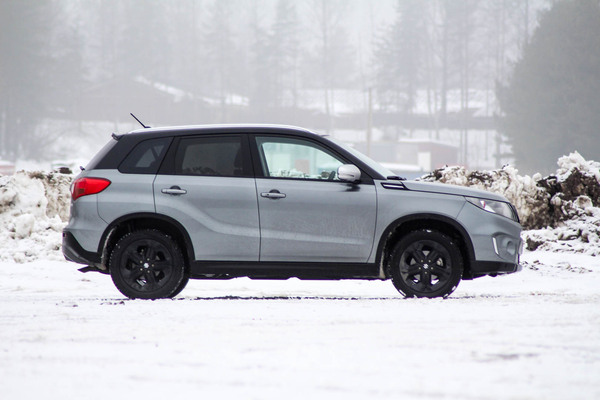 Suzuki Vitara S – Turbolla tunnelmaan