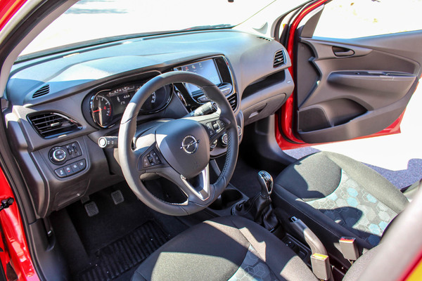 Opel KARL ROCKS – Kun Pikku-Kalle maastokengät sai