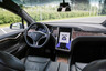 Tesla Model X – Suurperheen sähkötykki