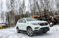 SsangYong Rexton – Land Cruiserin ja Pajeron pahin painajainen