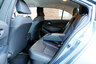 Toyota Corolla Sedan Hybrid - perusautoilua pihistellen