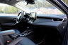 Toyota Corolla Sedan Hybrid - perusautoilua pihistellen
