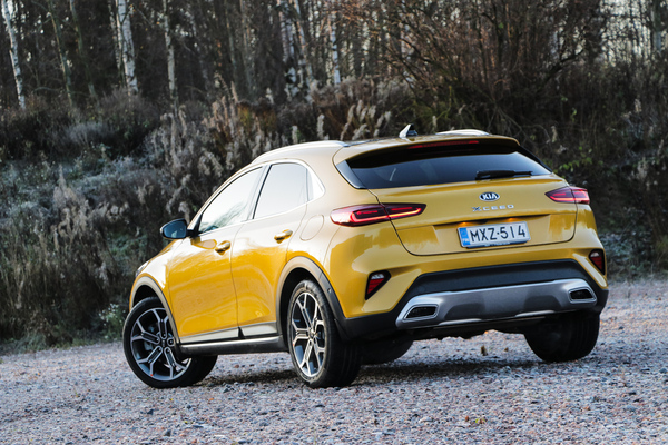 Kia XCeed – Karkki sisältä ja ulkoa