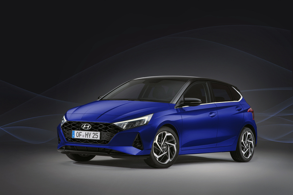Täysin uusi Hyundai i20 - upea muotoilu kohtaa edistyksellisen teknologian Täysin uusi Hyundai i20 - upea muotoilu kohtaa edistyksellisen teknologian